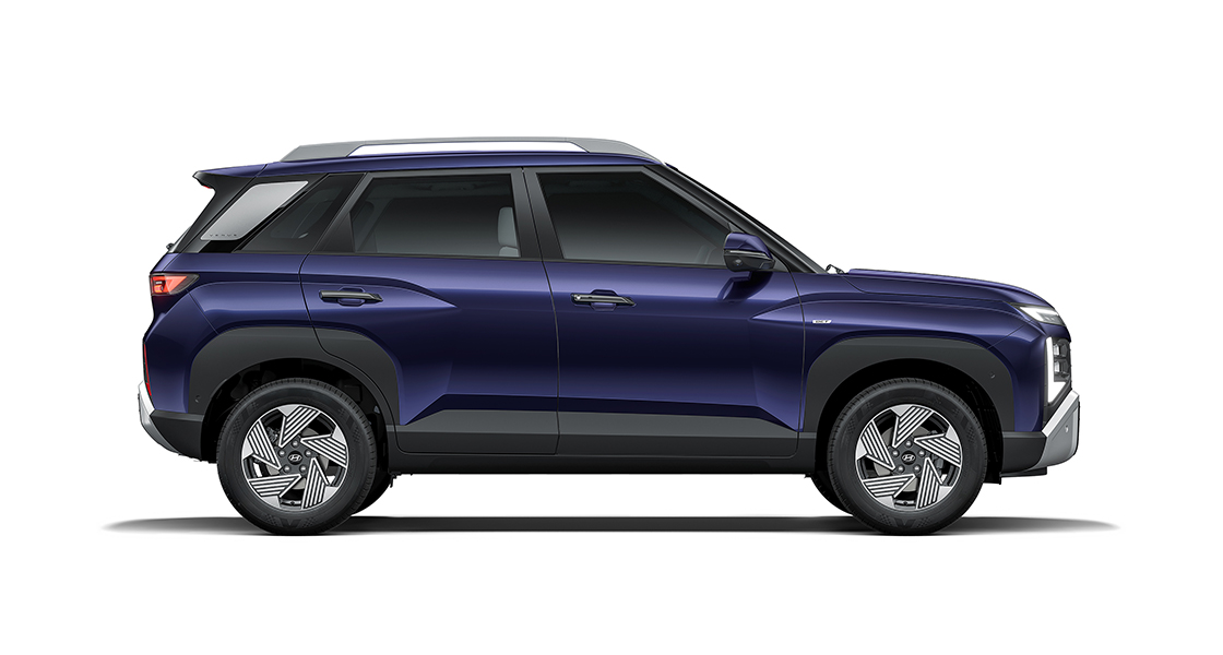 Side View of Hyundai Venue