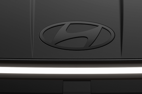 matte black hyundai logo
