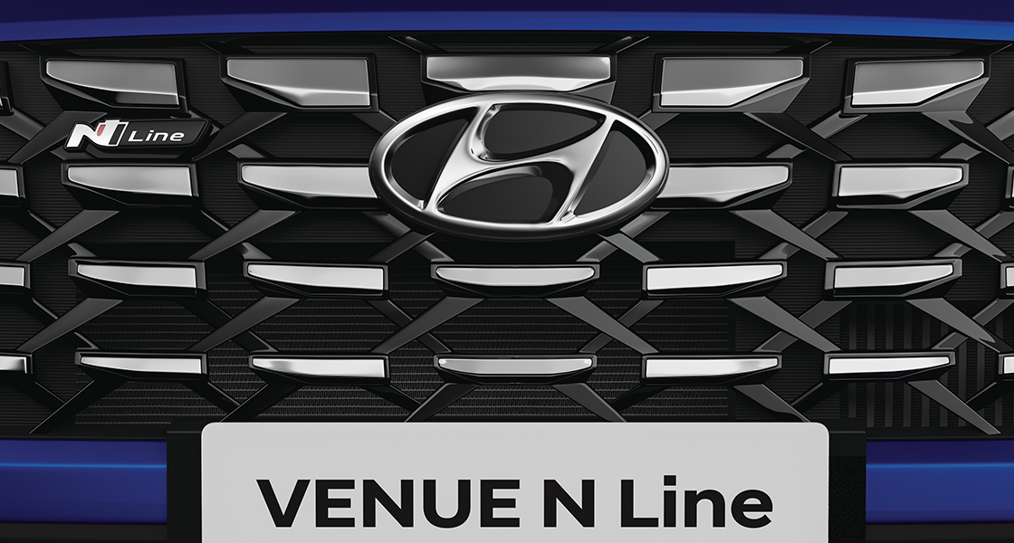Dark Chrome Front Grille of Hyundai Venue N Line Car