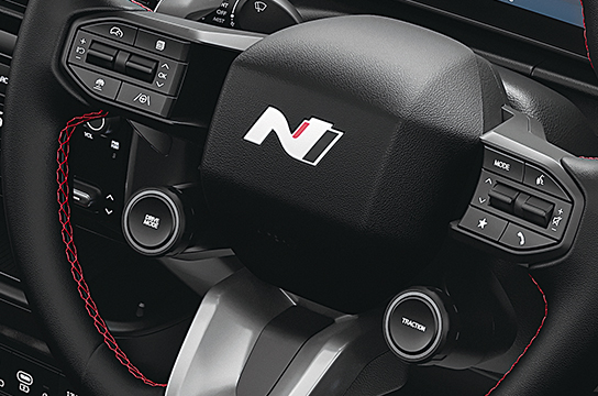 Drive mode select – Eco, Normal, sport | Traction control modes – Sand, Mud, Snow (New)