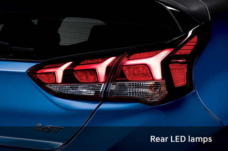 Rear LED lamps