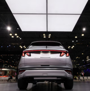 Hyundai lifts margin target, expands US hybrid lineup