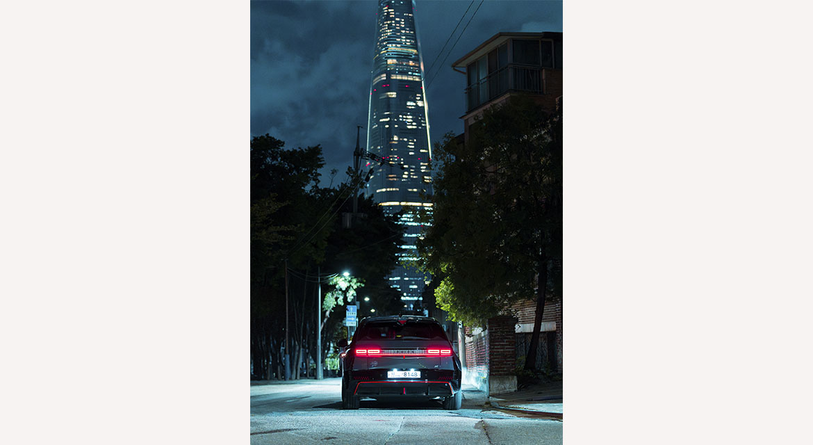 Seoul is Korea's beating heart, and the country has grown with Hyundai. Hyundai and Korea are closely linked