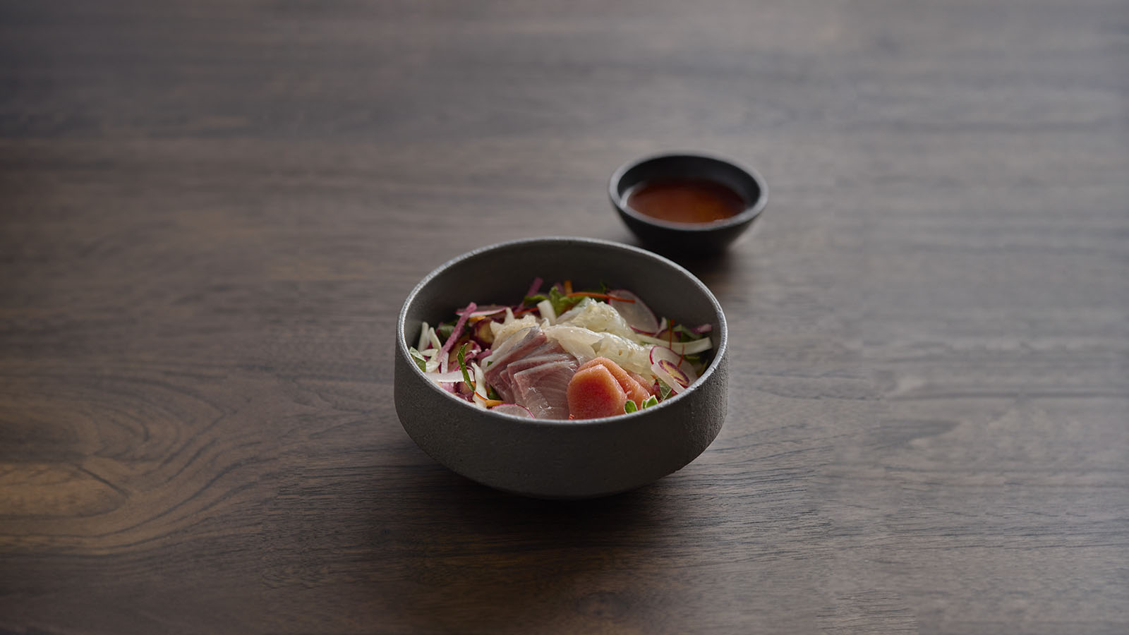 Hwe-dupbap (Assorted Raw Seafood and Vegetables Over Rice)