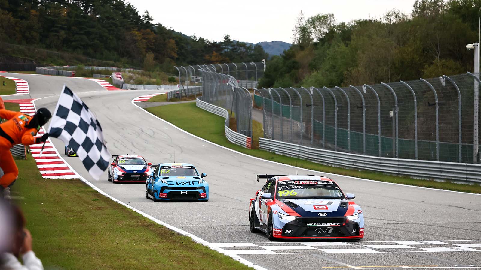 Hyundai Motorsport Customer Racing Celebrates Double Victory at Home Round of Kumho FIA TCR World Tour_01