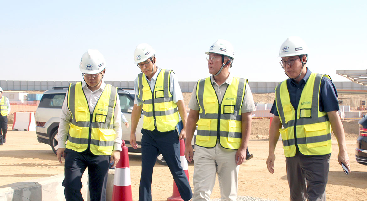 Executive Chair Euisun Chung at HMMME