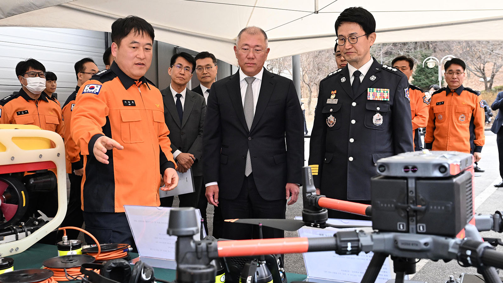 Hyundai Motor Group Donates Unmanned Firefighting Robots to Korea National Fire Agency for Safeguarding Firefighters 
