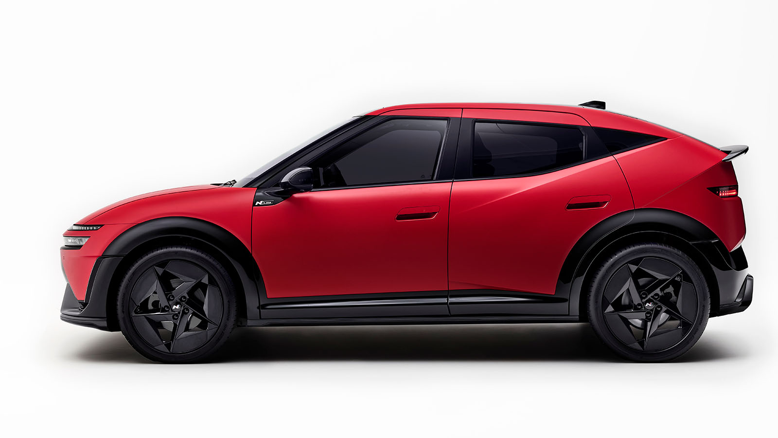 Hyundai Motor Introduces IONIQ 3: Aero Hatch Elevates EV Technology for Simple, Spacious and Intuitive Mobility