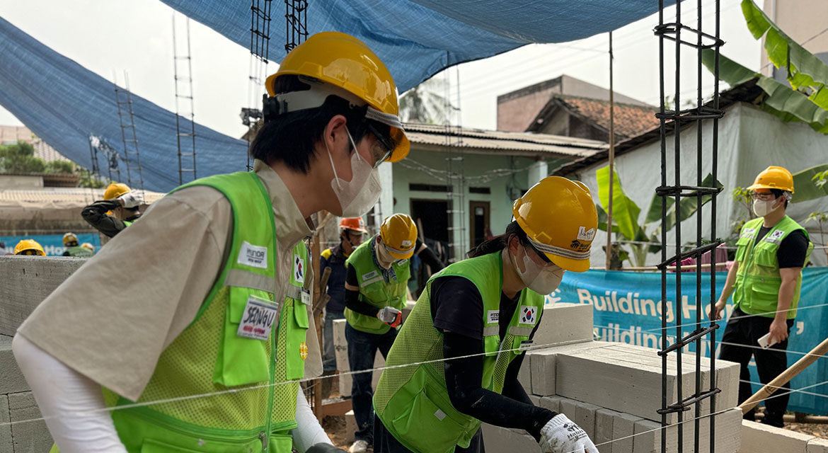 Hyundai Motor Group Dispatches Youth Volunteers to Indonesia and Vietnam to Support Local Communities